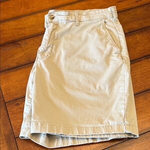 Izod Men's Beige Pencil Shorts